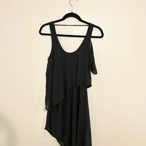 Love21 black cocktail dress woman’s